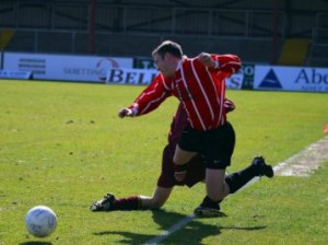 rossbeingfouledfirsthalf